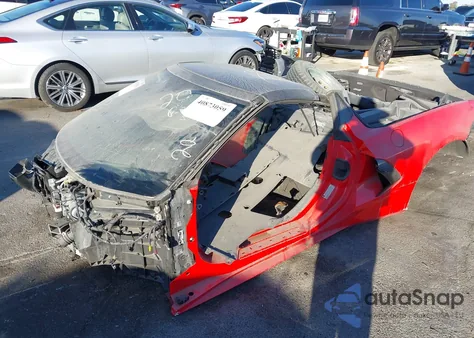 2021 Chevrolet Corvette Stingray Rwd 2Lt из США, поврежденный, VIN 1G1YB3D44M5105797